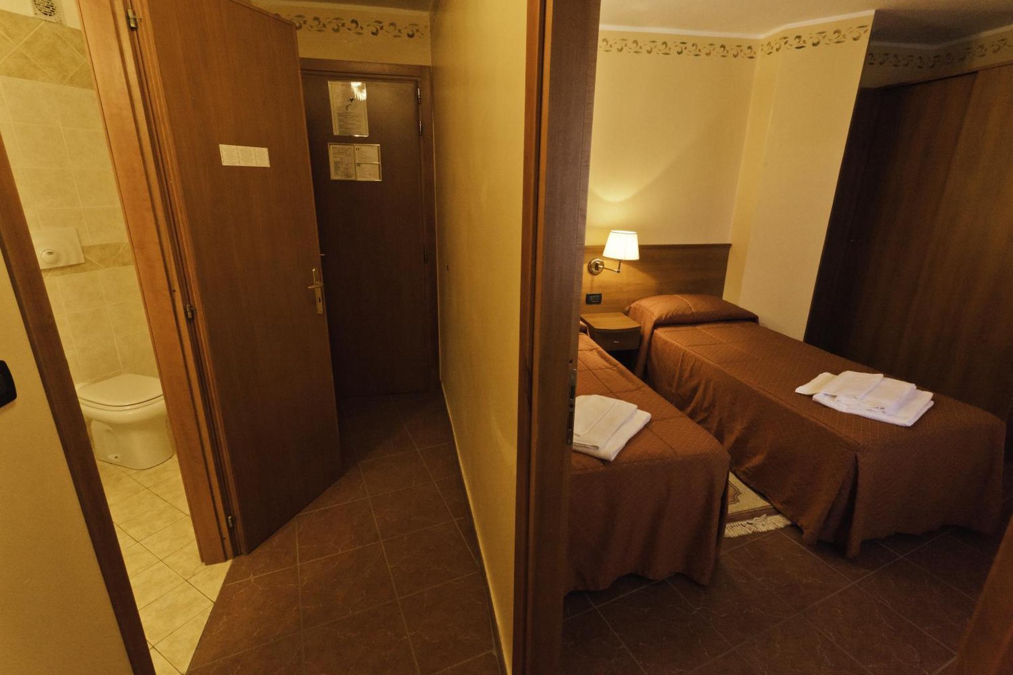 Hotel Relais Des Alpes Oulx 객실 사진